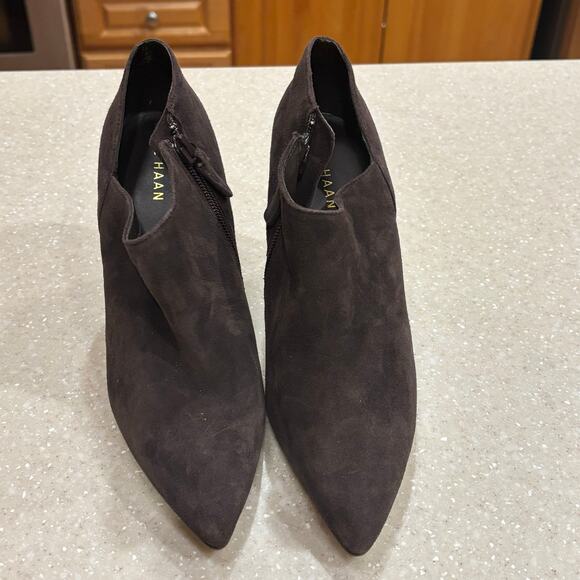 Cole Haan Grand 360 Vestry Women's 6.5B Chocolate Suede Pointed Toe Heels Bootie - Picture 3 of 9